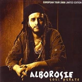 Viņš prot spēlēt vairākus... Autors: ganjalover Alborosie!