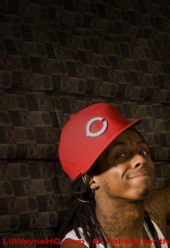 vinjam ir W un Weezy  niks un... Autors: Lil Beast Lil Wayne Tattoos