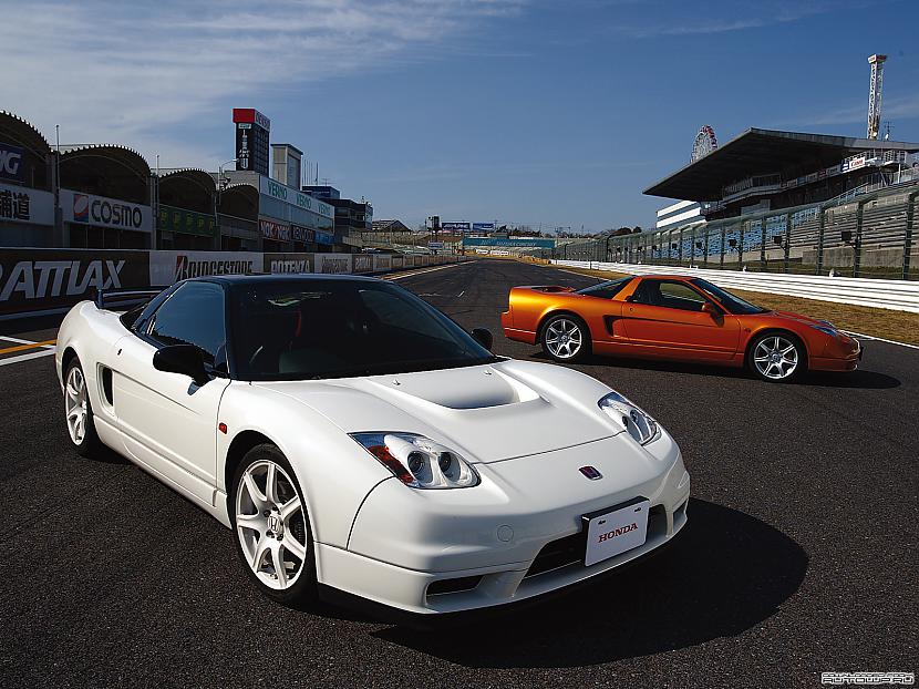  Autors: eriQ Honda vai Acura NSX