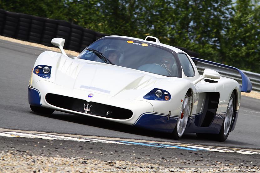 23 Maserati MC12  205 mph  330... Autors: shadow118 Top 50 ātrākās mašīnas