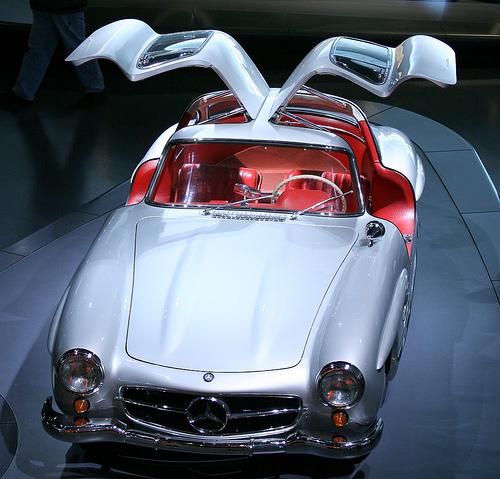 Mercedes Benz 300 SL Durvju... Autors: SJayDee TOP 10 pasaulē skaistākie auto, kuri jebkad uzbūvēti!