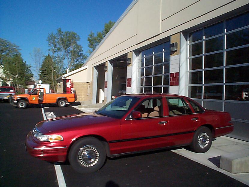  Autors: GET MONEY Ford Crown Victoria