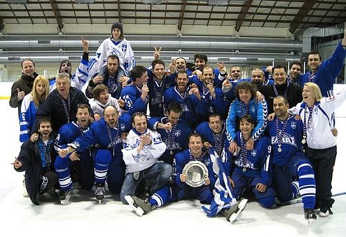 Grieķija ieņem 44 vietu... Autors: Hector Gonzalez 12 vājākās hokeja izlases