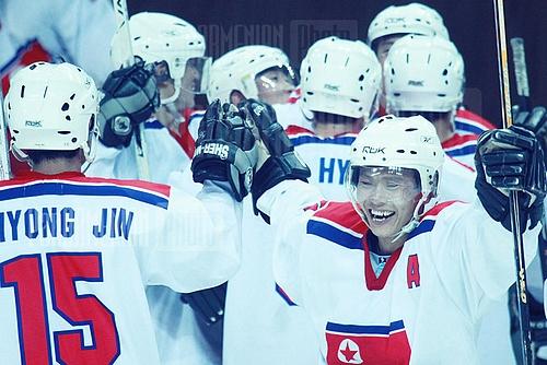 Ziemeļkoreja ieņem 43 vietu... Autors: Hector Gonzalez 12 vājākās hokeja izlases