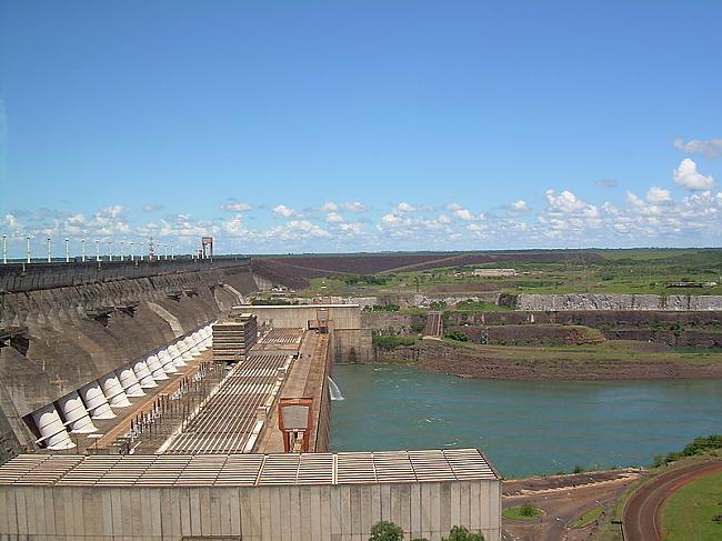 Itaipu Dam  atrodas Brazīlijā... Autors: djosko Dārgākās lietas uz Zemes