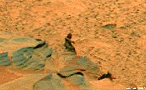 Pašreizējie atklājumi uz Marsa... Autors: jankabanka Meklē dzīvei piemērotu planētu.