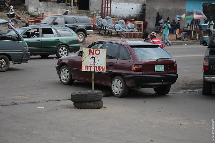 Ceļu satiksmes noteikumi... Autors: ruudza6 Libērija-neparasta valsts