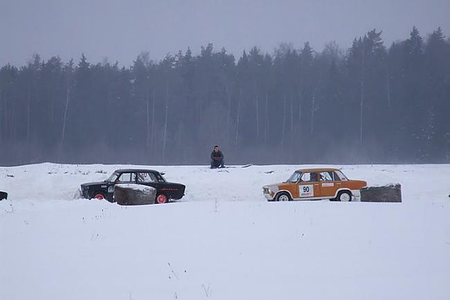 Apstājos palika garlaicīgi... Autors: Blondais Grēks VAZtuss.