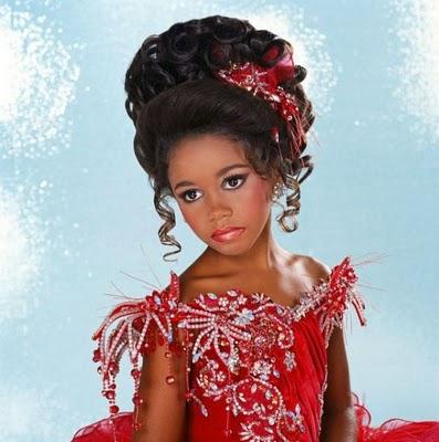  Autors: Bussja Toddlers & Tiaras.