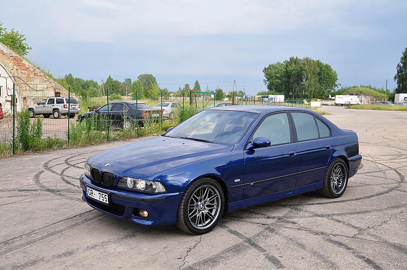 Vēl viens M5 E39  RIP  Autors: Nuro Interesanti BMW no Latvijas