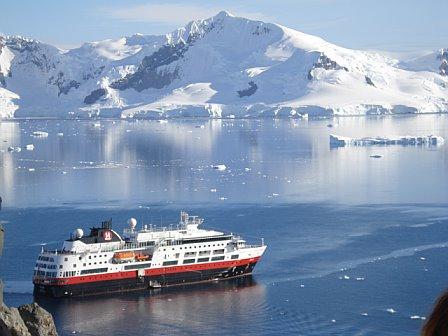 Starptautiskais Antarktīdas... Autors: prx4 Interesanti Fakti..