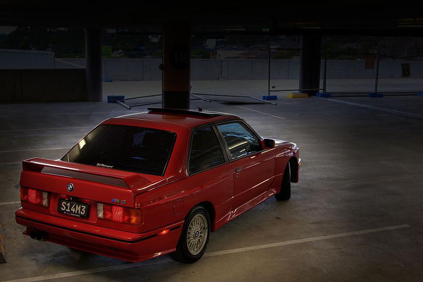  Autors: Nuro BMW E30 M3