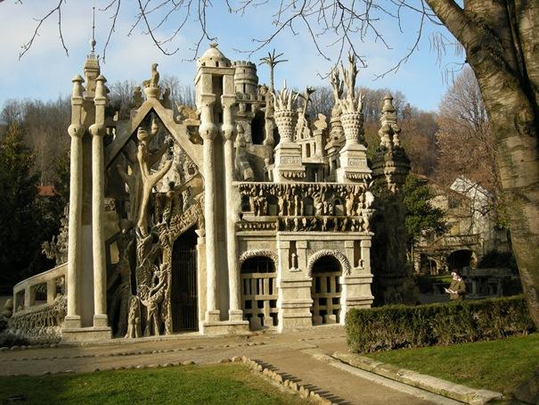 Ferdinand Cheval Palace aka... Autors: dea freaky houses