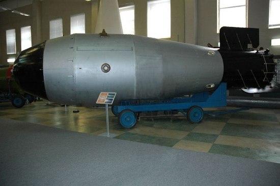 Pasaulē lielākā ūdeņraža bumba... Autors: batrix Dullākie projekti Krievijas vēsturē...
