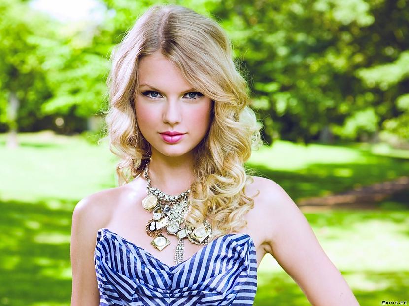  Autors: 8 Taylor Swift