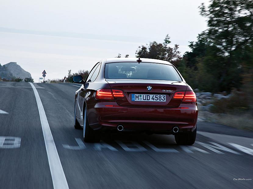  Autors: uibis Bmw 3 sērija