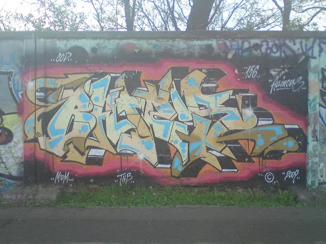  Autors: Fosilija Bates graffiti