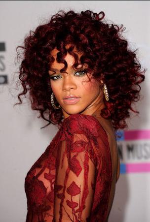 21 novembris Autors: stayer Rihanna un viņas frizūras