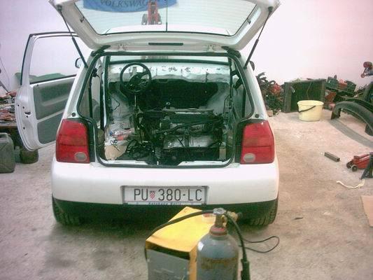  Autors: youfunnyguy VW Lupo W12 5,2Litru + NOS projekts