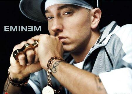  Autors: Fosilija Eminems.