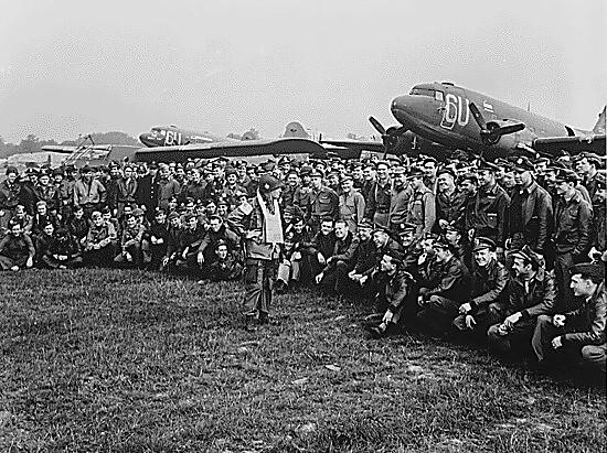 101  Airborne Division tika... Autors: SkyBoy 101st Airborne Division Otrajā pasaules karā