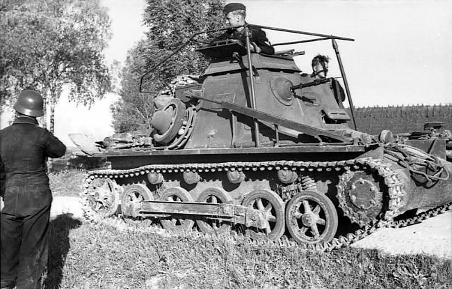  Kara laikā daudzus Ausf B un... Autors: CaMaRo Panzer I