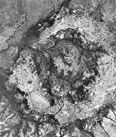 Riahao krāterisBrazīlijā... Autors: Fosilija Lielākie meteorītu krāteri pasaulē