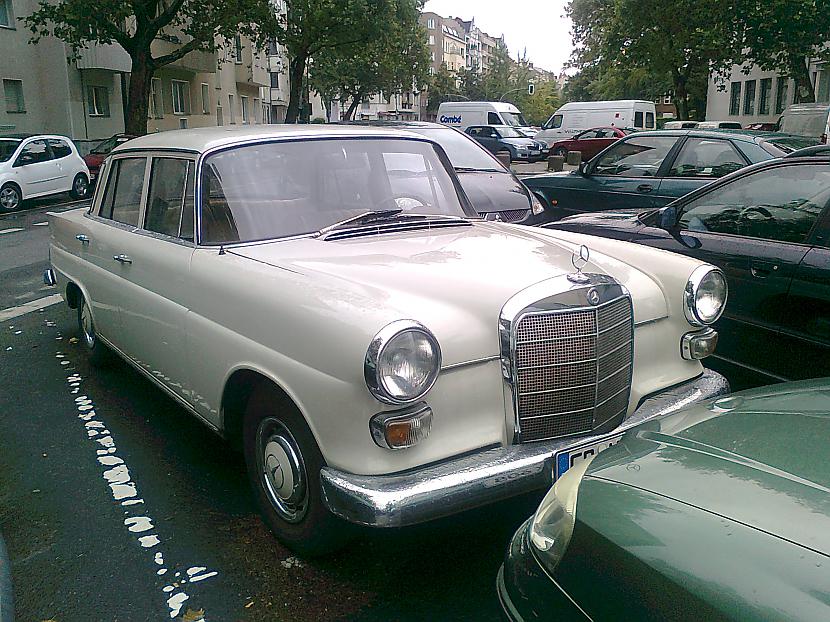  Autors: Realist Mercedes benz w110