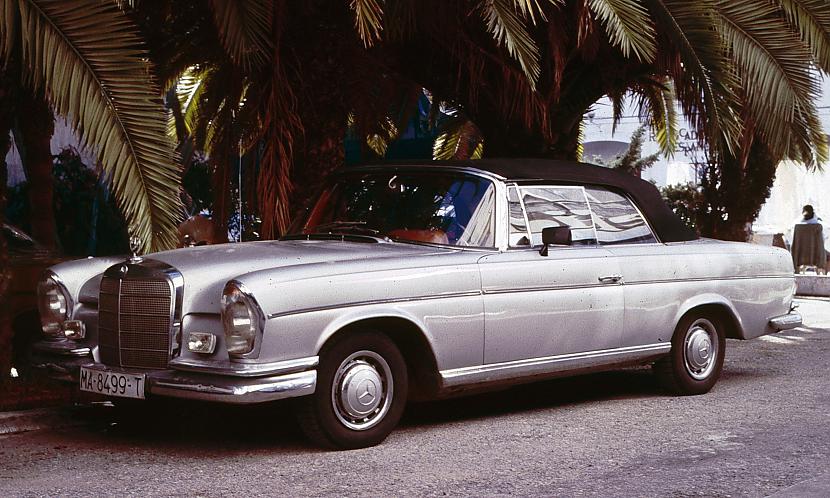  Autors: Realist Mercedes-Benz W111