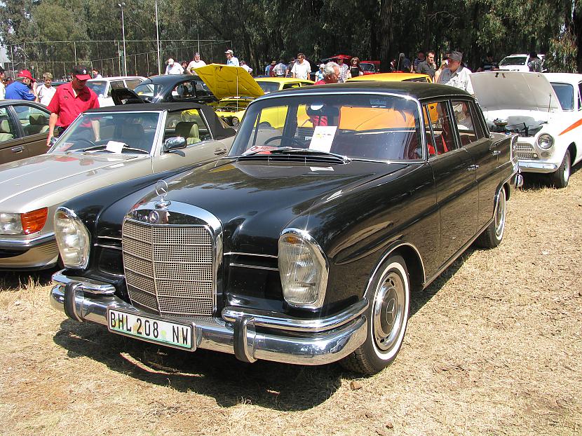  Autors: Realist Mercedes-Benz W111