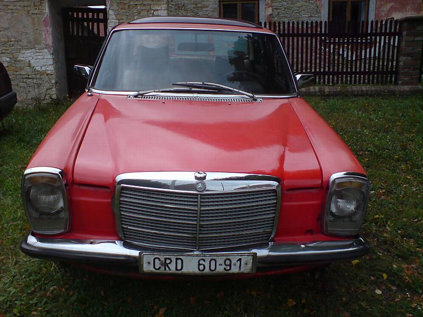  Autors: Realist Mercedes benz w114