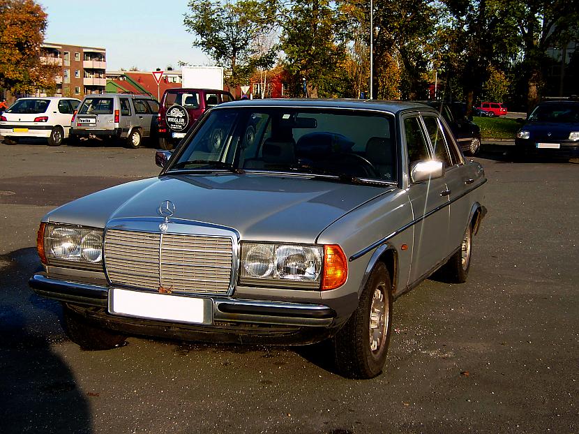  Autors: Realist Mercedes-Benz W123