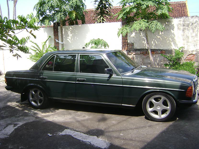  Autors: Realist Mercedes-Benz W123