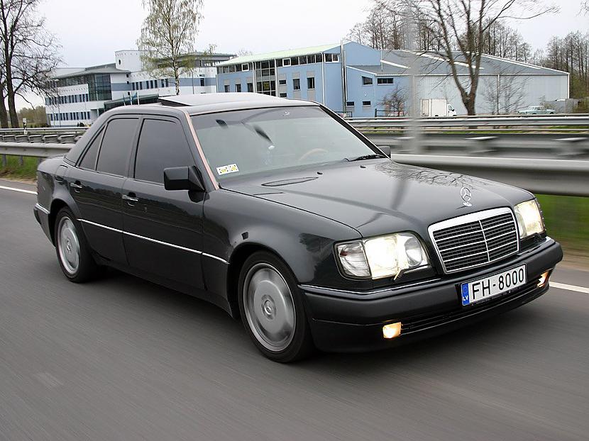  Autors: Realist Mercedes-Benz W124