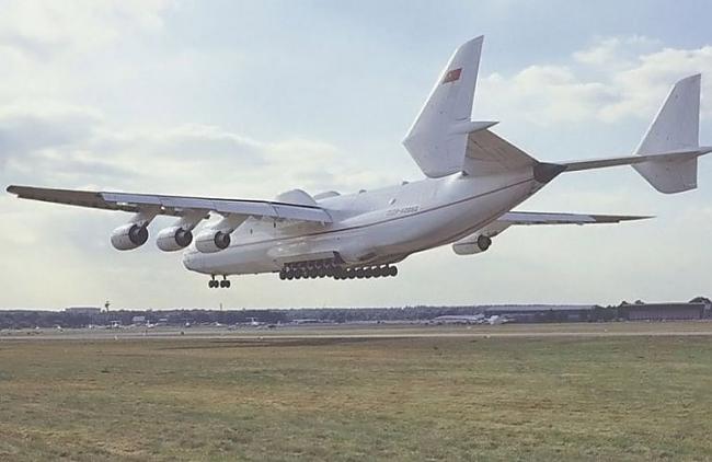  Autors: mazgavars Antonov 225