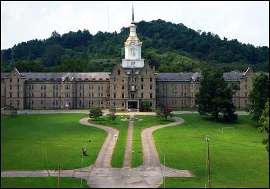 Pennhurst valsts skola... Autors: Kikums Pennhurst State School and Hospital.