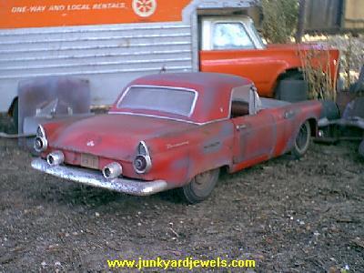  Autors: Chillguciems 1955 Custom Ford T-Bird