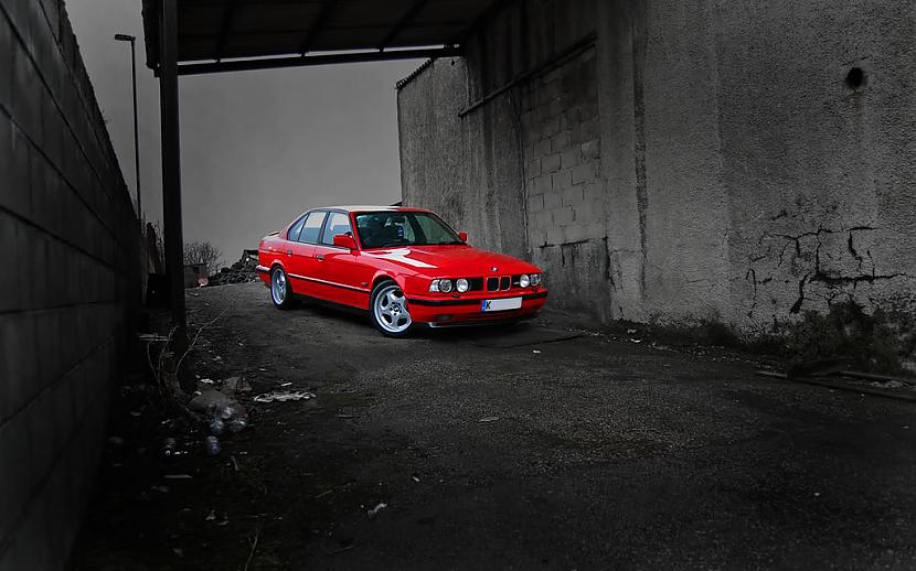  Autors: uibis BMW e34