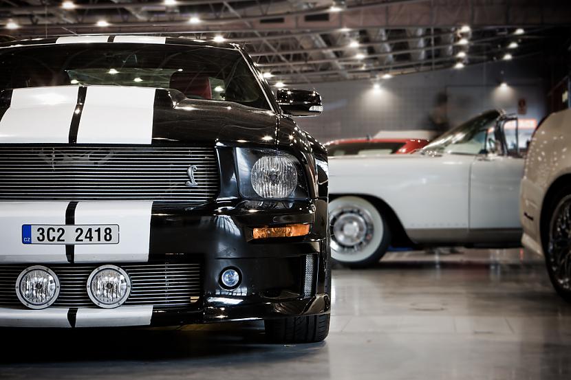 Shelby Autors: Pēča323f Tuning Salon Brno 2010