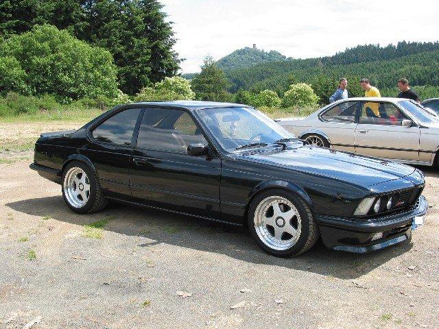  Autors: uibis BMW e24