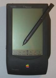 Apple Newton 1987Oriģināls... Autors: Fosilija Apple neveiksmes