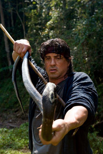  Autors: GERA Stallone gatavs piektajai filmai par Rembo