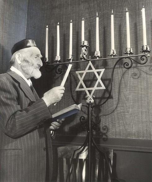 HanukāŠo astoņu žuburu... Autors: RedGuu Īsumā par visu