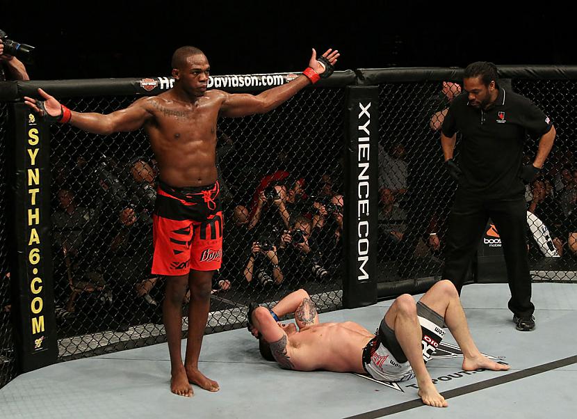  Autors: AwesomeOne New UFC Light Heavyweight Champion