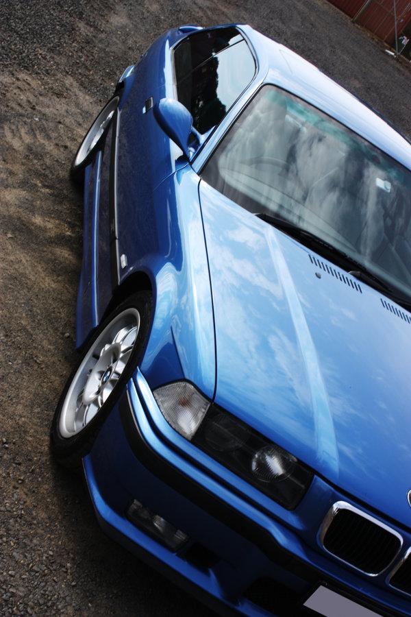  Autors: Zocs BMW e36