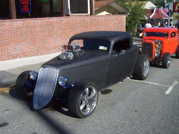  Autors: Fosilija FFR '33 Hot Rod