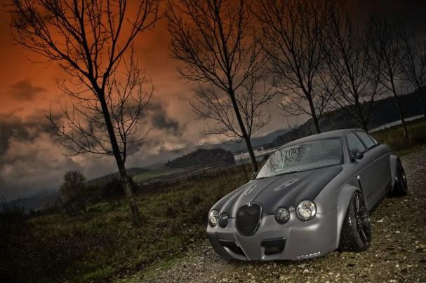  Autors: Fosilija Jaguar S-Type GT