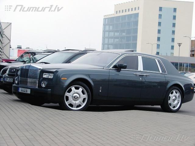 Rolls Royce Phantom Autors: Ervinvest ekskluzīvi auto LV