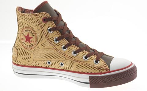 15 Autors: Teroriste Converse