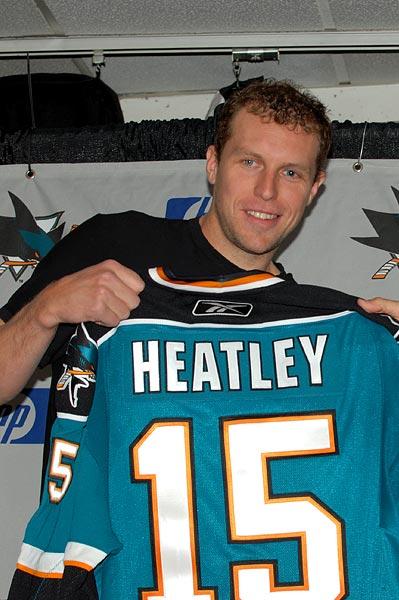 9 Dany Heatley Canada  7500000... Autors: maddo2 Top 15 atmaksātie NHL spēlētāji 2010/2011 gada sezonā